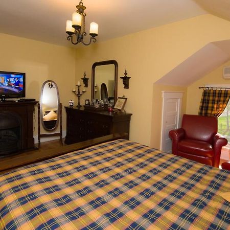 Talwood Manor B&B ポートコルボーン エクステリア 写真