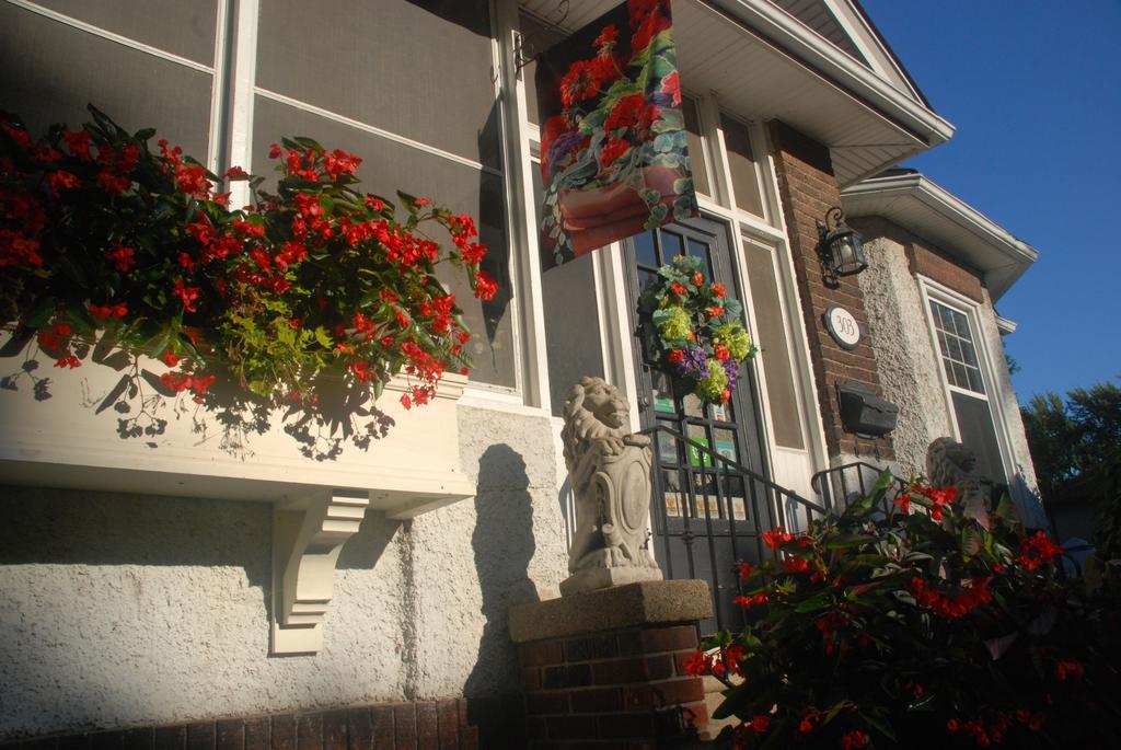 Talwood Manor B&B ポートコルボーン エクステリア 写真